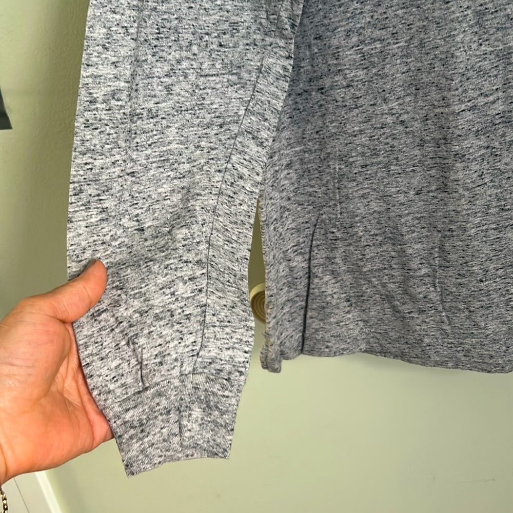 🧁PINK Victoria's Secret Gray Long Sleeve Top with Red Plaid Accents - Picture 3 of 7